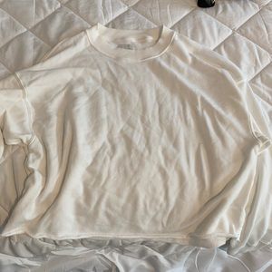 aeo cropped white jegging style crewneck sweater